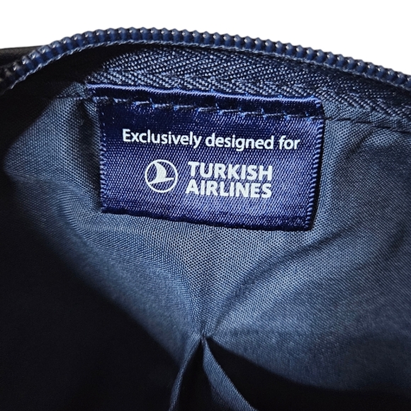 Salvatore Ferragamo | Travel Bag | Turkish Airlines First Class Amenity Wrislet - Picture 11 of 12